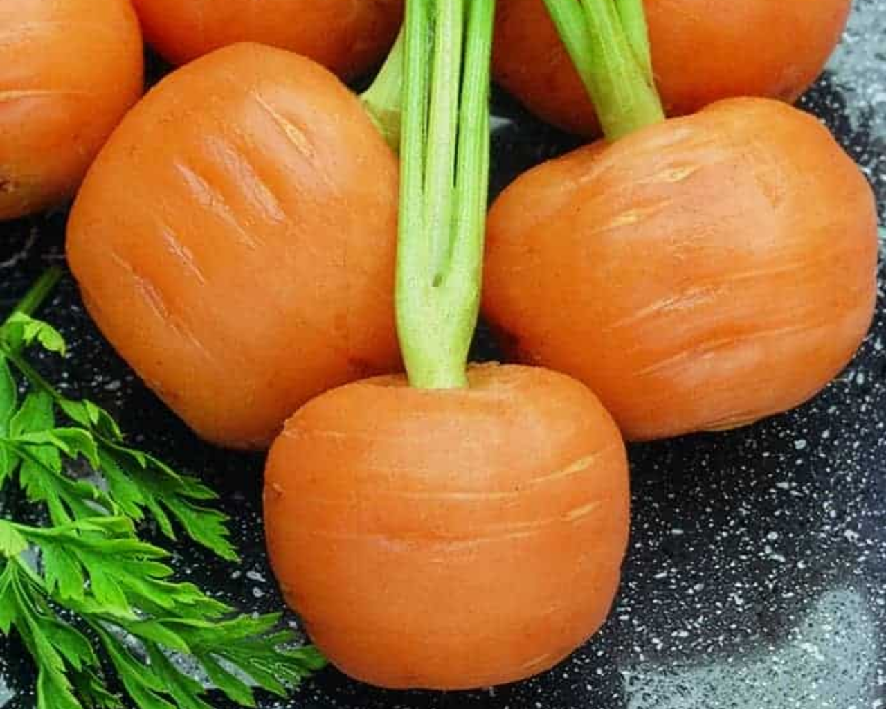Thumbelina Carrot Seeds