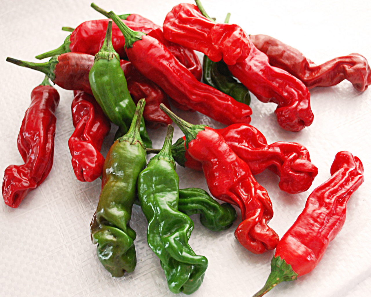 Red Peter Hot Pepper Seeds