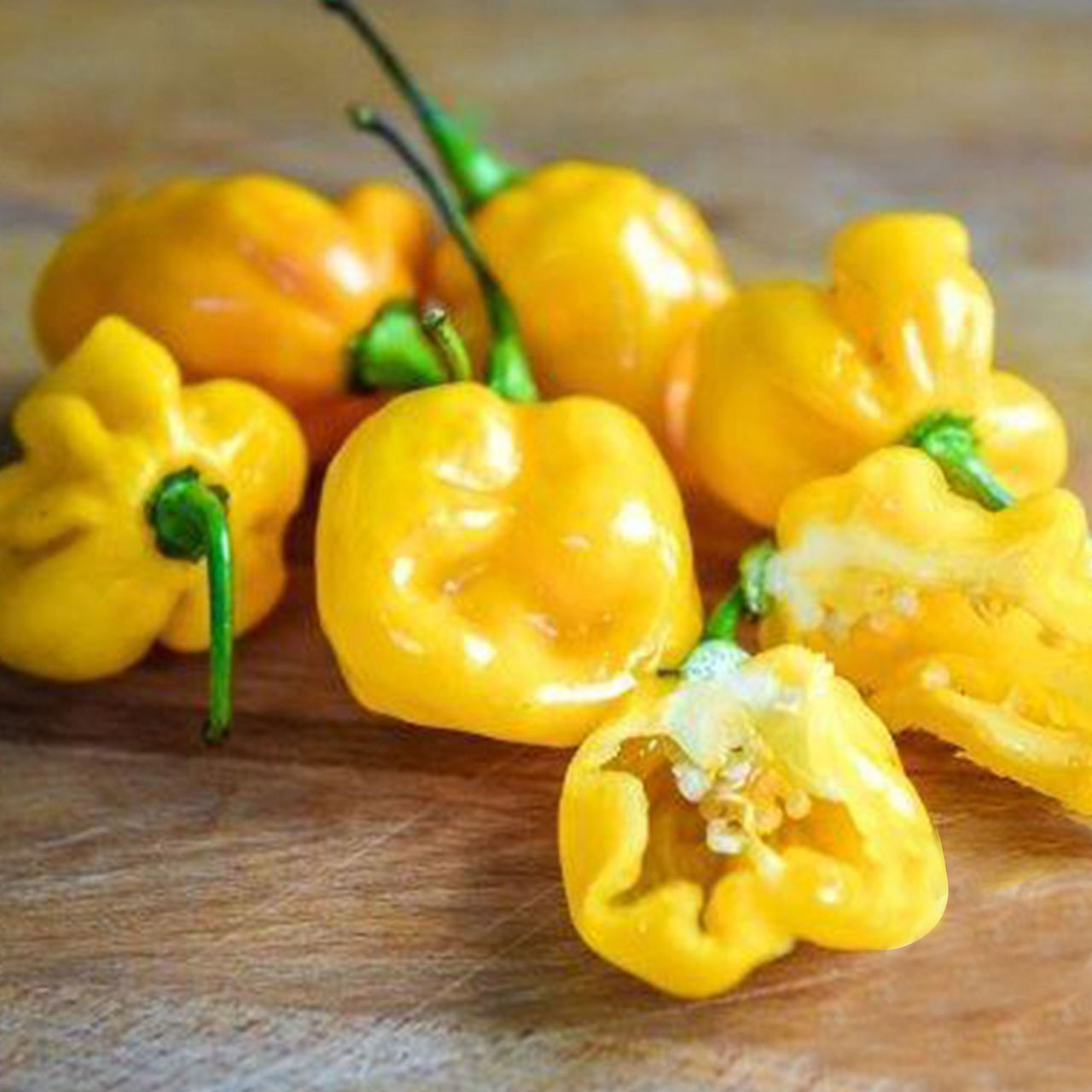 Small Yellow Cherry Hot Pepper Seeds