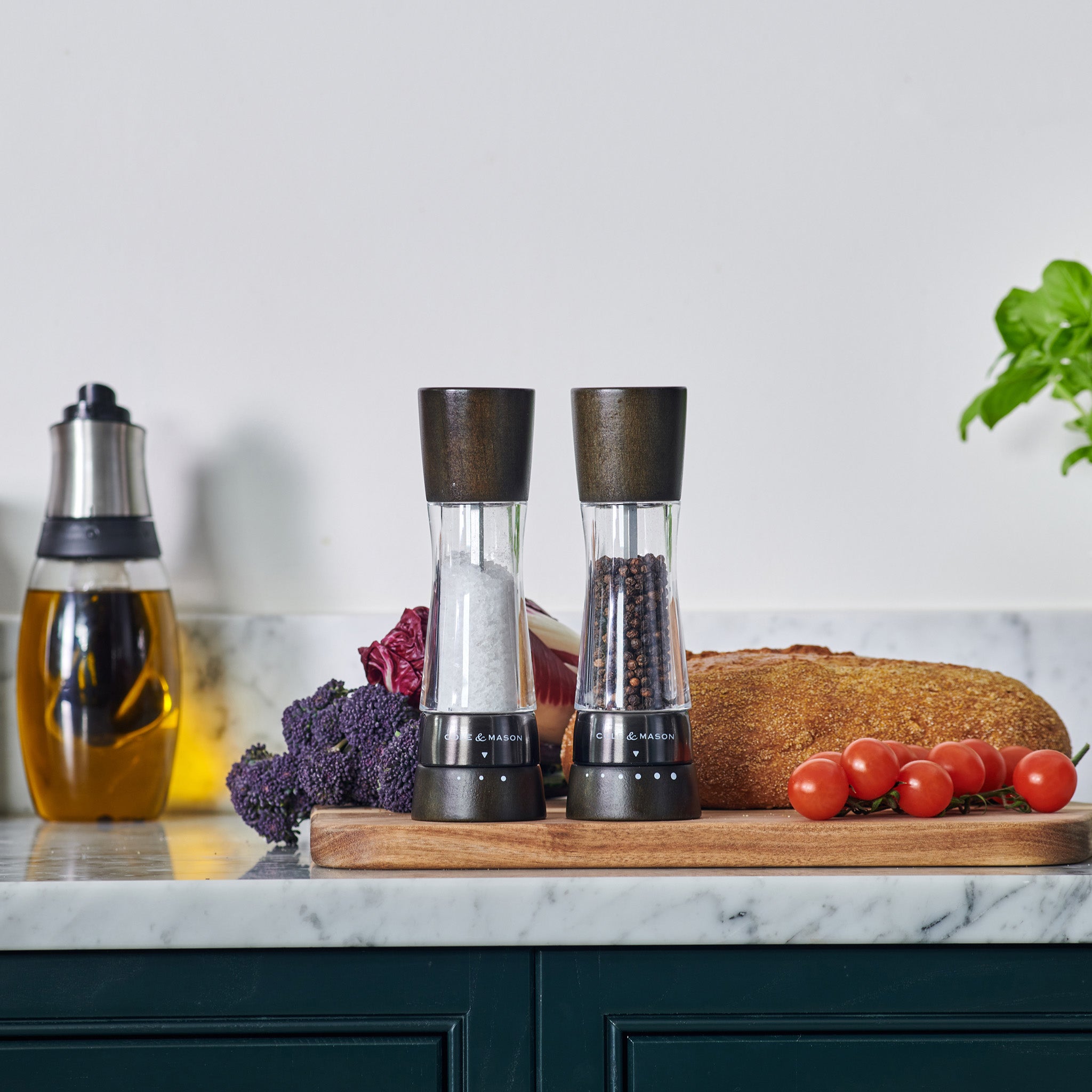 Cole & Mason Derwent Black Wood Salt & Pepper Mill