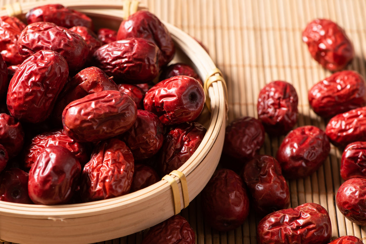 20 RED Chinese DATE TREE Edible Fruit Jujube Ziziphus Jujuba Yellow Flower Seeds