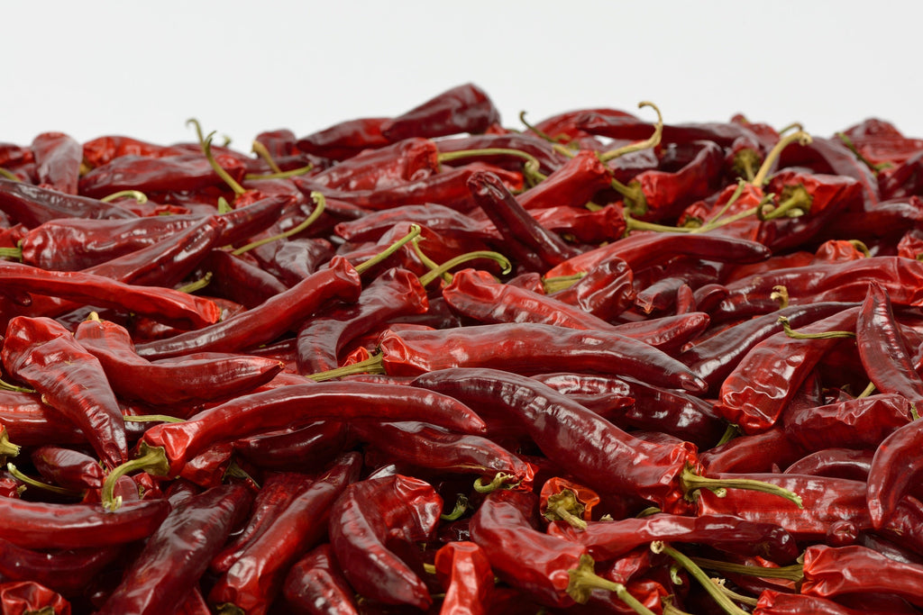 25 Organic KOREAN Dark GREEN PEPPER Lady Han Hot Chili Long Red Capsicum Annuum Seeds