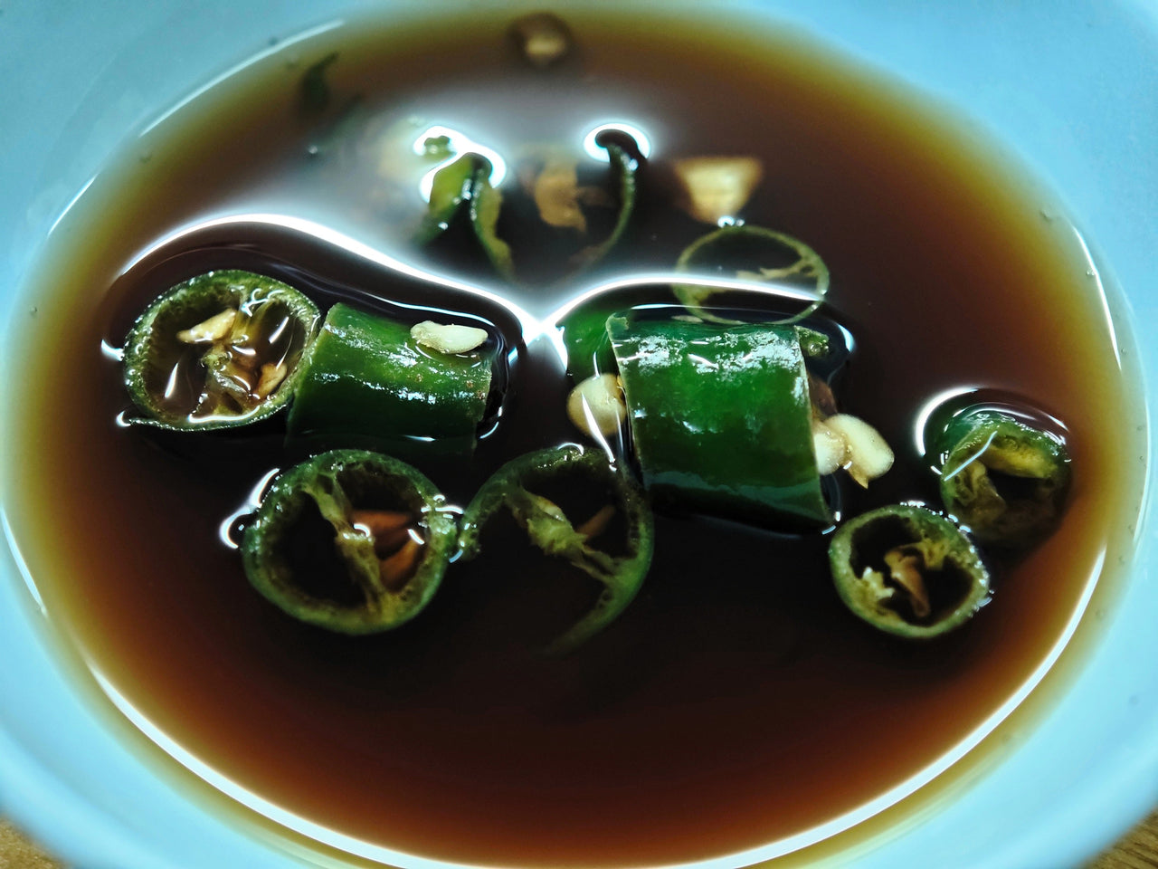 25 Organic KOREAN Dark GREEN PEPPER Lady Han Hot Chili Long Red Capsicum Annuum Seeds